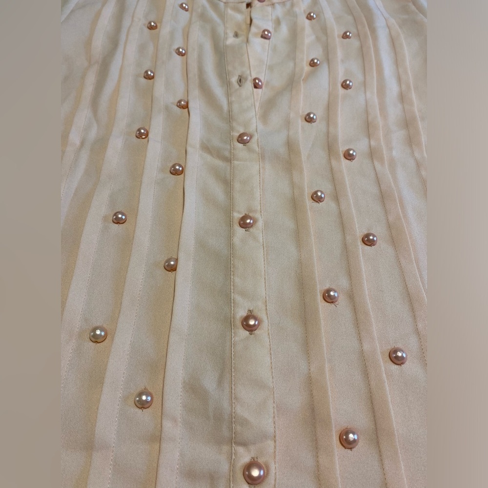 Rare peach cottagecore blouse with pearls. Size small - Picture 3 of 4
